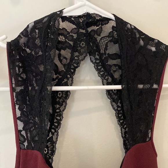 VS Open Back Bodycon Dress - Picture 5 of 5